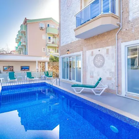 Apartment Near To Center And *