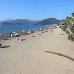 Star مرمريس